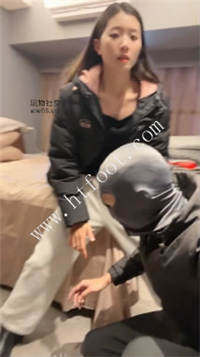 wq4aop1ky45.jpg