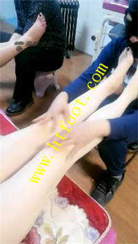 mvmoncuf5jy.jpg