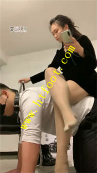 d1exghmwpfa.jpg