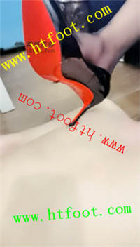 fkxk143d3i5.jpg