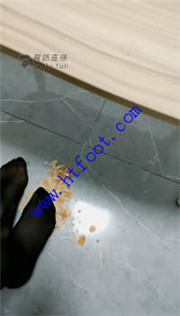rfstrbozhqm.jpg