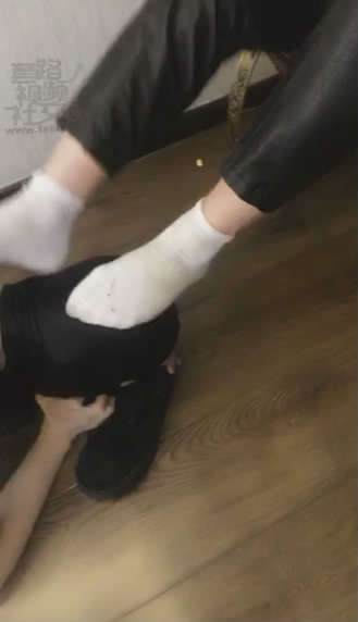 1wukwrgyn1p.jpg
