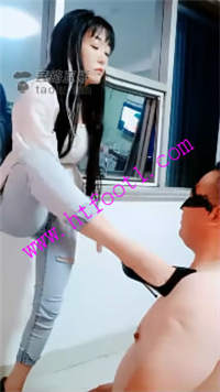 afqsafnxfrq.jpg