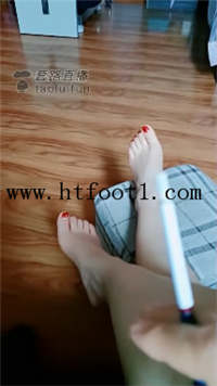 poeqq0cm4a3.jpg