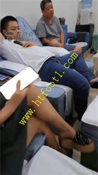 al2kyj0xg1i.jpg