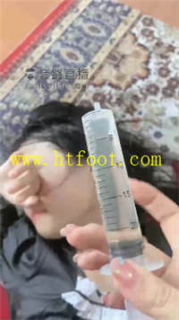 xiqddq4rf4t.jpg