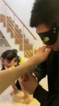pas20npxwkq.jpg