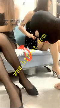 nszhwg4zfbx.jpg