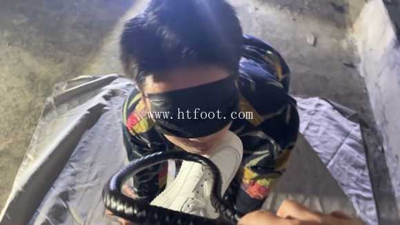 sby3hdb4o0m.jpg