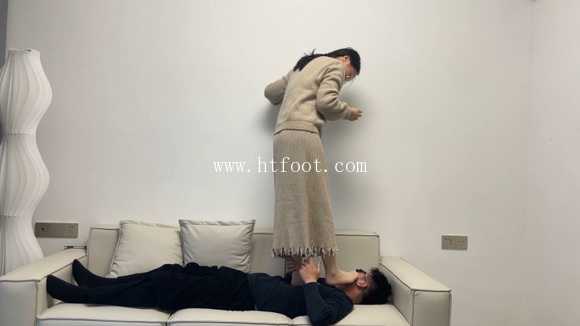 4iwh05eanto.jpg