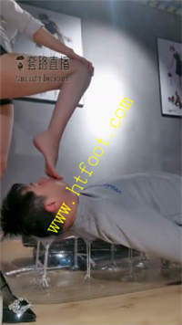 jw4llahlczt.jpg