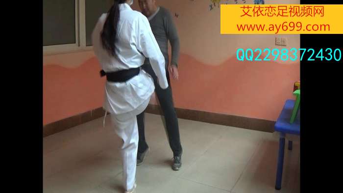 p0nf1zh2jlq.jpg
