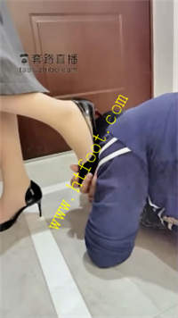 uztimxj1ax3.jpg
