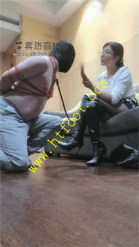 zwdjhak23v0.jpg