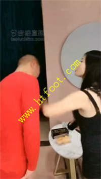 buzcmp03qhm.jpg