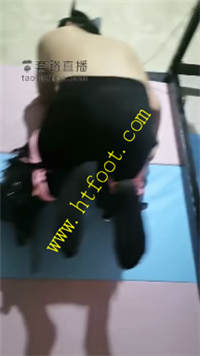 1hi5q3f5he3.jpg