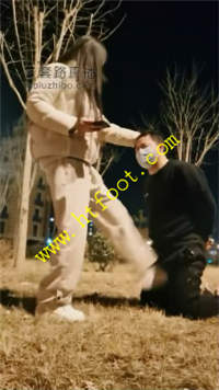 0hblartxwzk.jpg