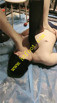 dnldtls0yv3.jpg