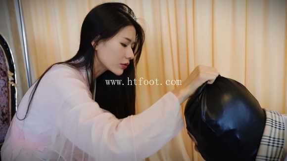 ehi52k0rm10.jpg