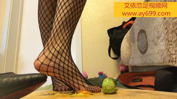 rz3xe33xf1m.jpg