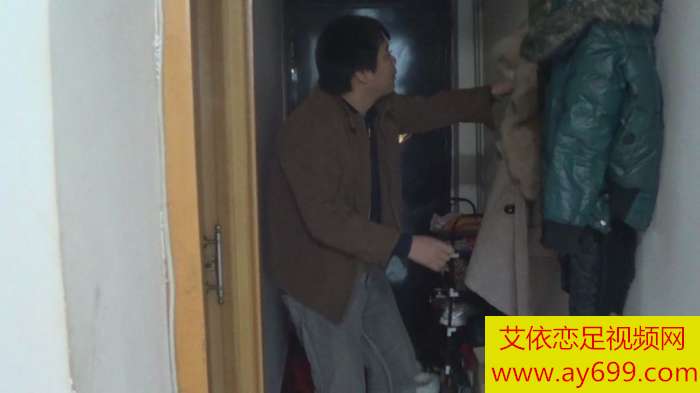 ep0203reddi.jpg