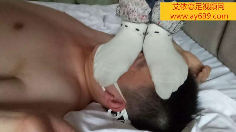 vu1rrxjecbp.jpg