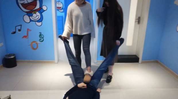 eeqai02tcog.jpg