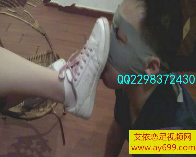 1xljc35e0ex.jpg