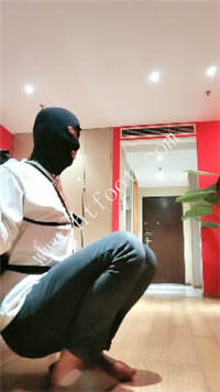 4aiqszn2kj2.jpg