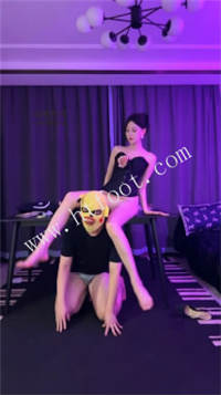 hfyroa0omhu.jpg