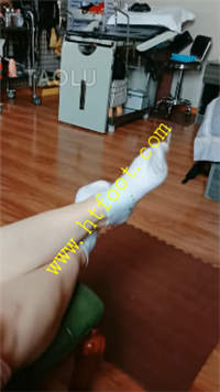 44dh1rq4kcj.jpg