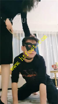 4uo0eyykwmh.jpg