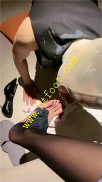 sbwwh4ytd2b.jpg