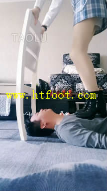 f1bcnv32hjn.jpg