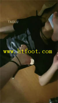 vnrdt0toy32.jpg