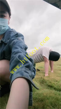00v5q1xq3m4.jpg