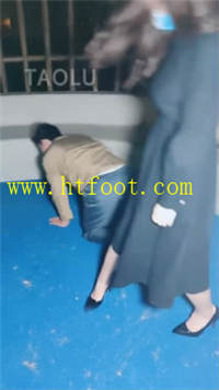 20j322jludu.jpg