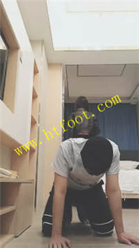 1moq4n3y3cr.jpg
