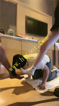 mdtn22zfscj.jpg