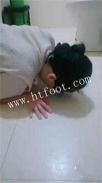 tjtpel5wj35.jpg