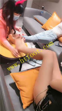 1sqxzxcqzv3.jpg