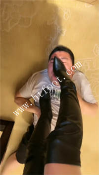 apa3ykks4zw.jpg