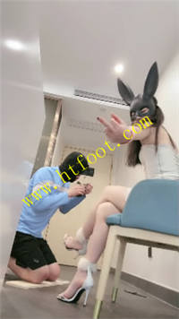 s3enkk0hyp0.jpg