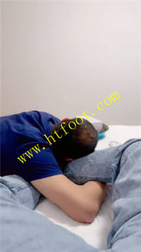 dco1kqyyqsn.jpg