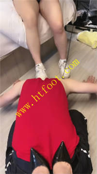 foi2un2mjwu.jpg