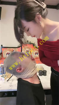 fvd5e3ht4lu.jpg