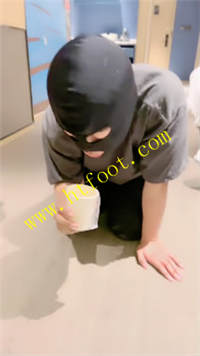 gwvxjp4tjw4.jpg
