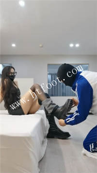 htoyczahth0.jpg