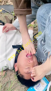 mwpe0y1obaa.jpg