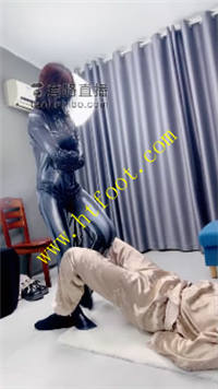 d3lzgyk1lml.jpg